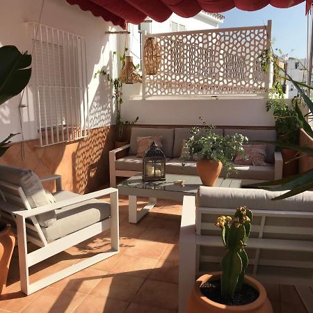 Atico Luminoso Centro Marbella Apartment Exterior photo